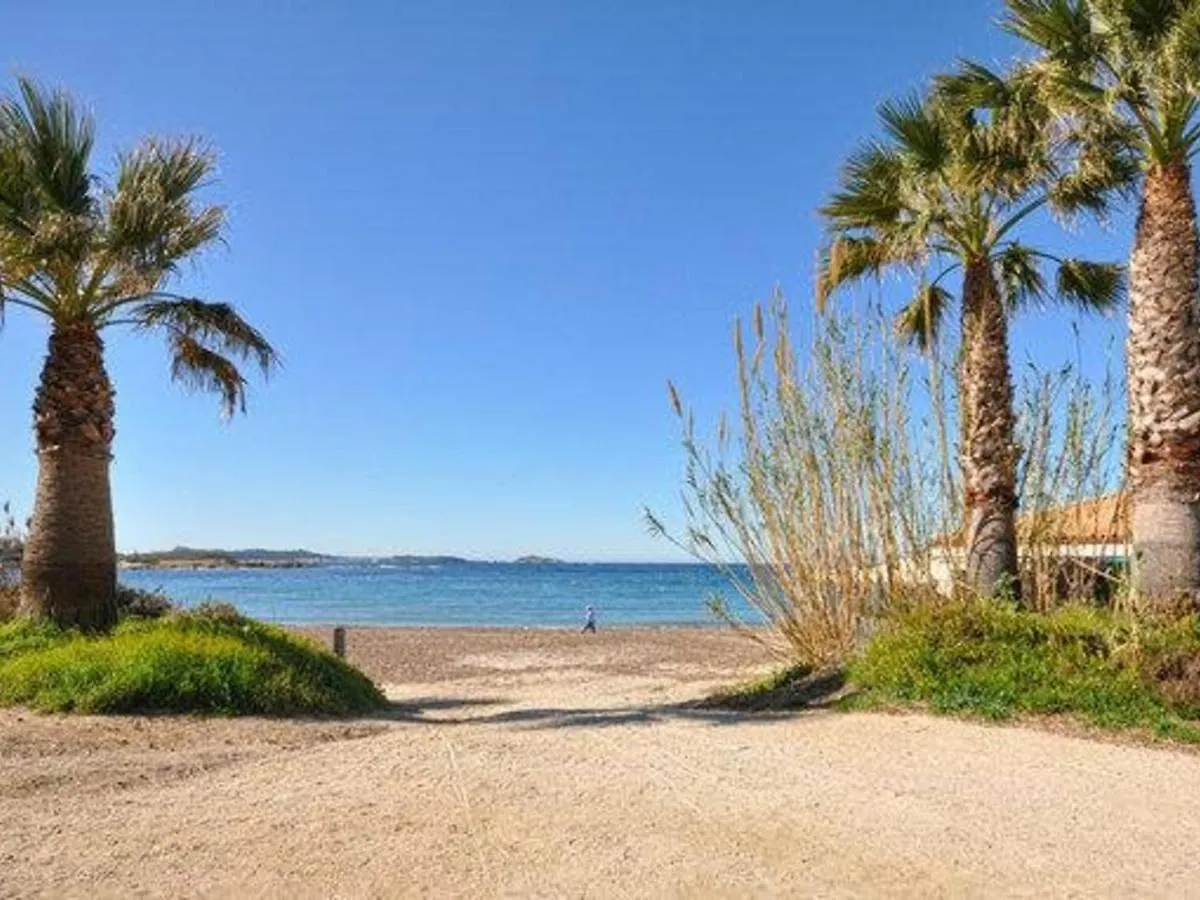 סיס-פור-לה-פלאז' T2 Renove Avec Piscine, Parking Prive Et A 200M Des Plages - Fr-1-316-274 צרפת