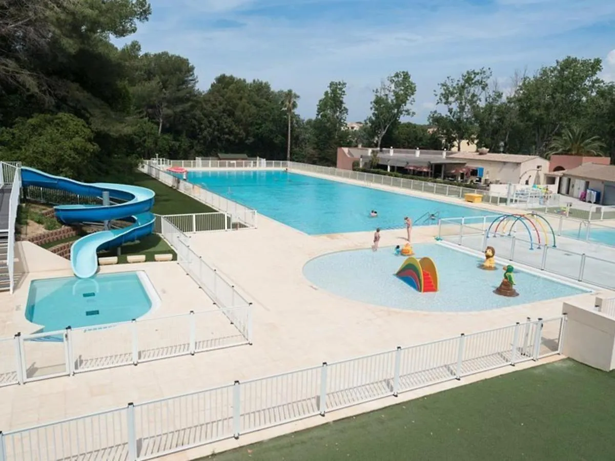 סיס-פור-לה-פלאז' T2 Renove Avec Piscine, Parking Prive Et A 200M Des Plages - Fr-1-316-274 0*,  צרפת