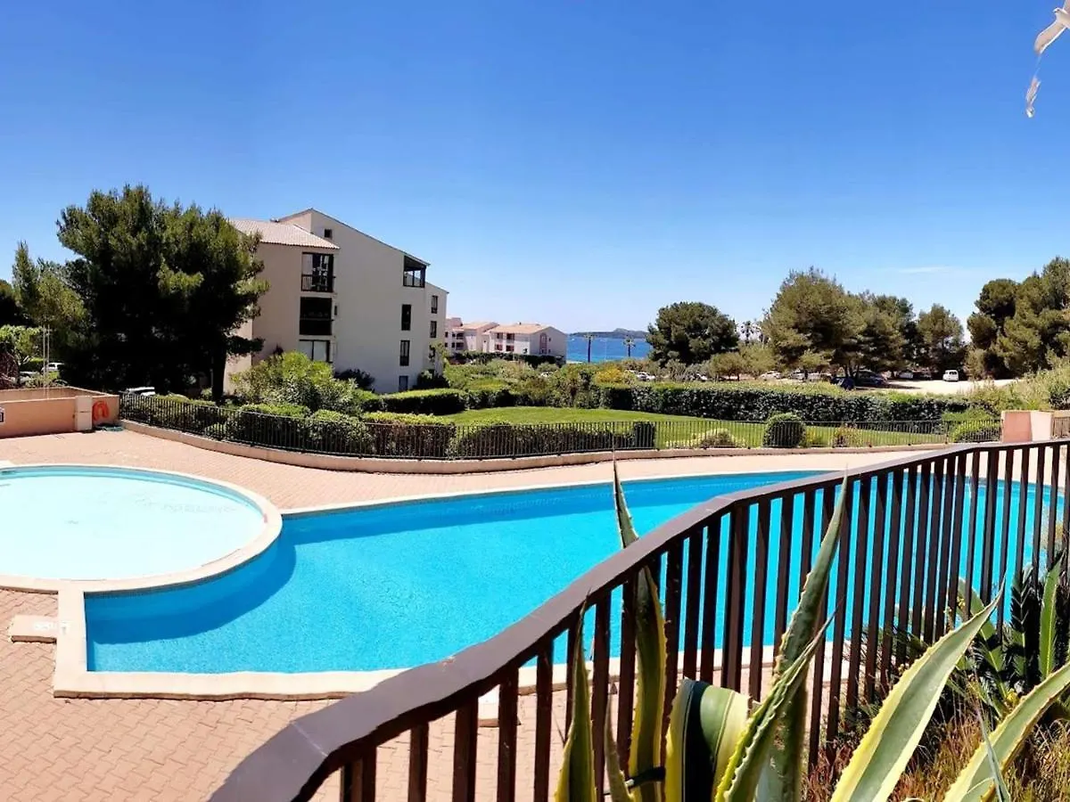 סיס-פור-לה-פלאז' T2 Renove Avec Piscine, Parking Prive Et A 200M Des Plages - Fr-1-316-274 0*,