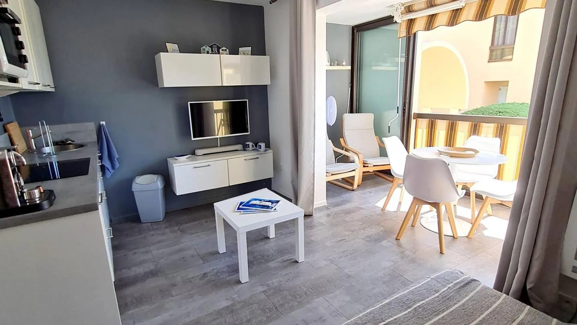 דירה סיס-פור-לה-פלאז' T2 Renove Avec Piscine, Parking Prive Et A 200M Des Plages - Fr-1-316-274 צרפת
