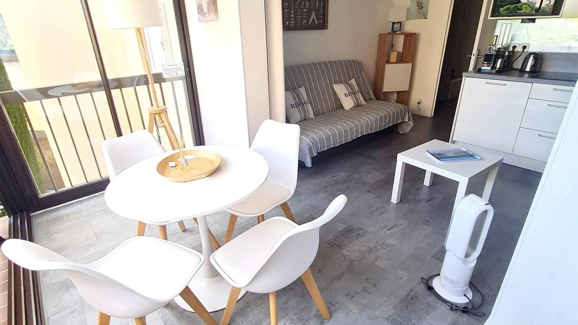 T2 Renove Avec Piscine, Parking Prive Et A 200M Des Plages - Fr-1-316-274 Six-Fours-les-Plages