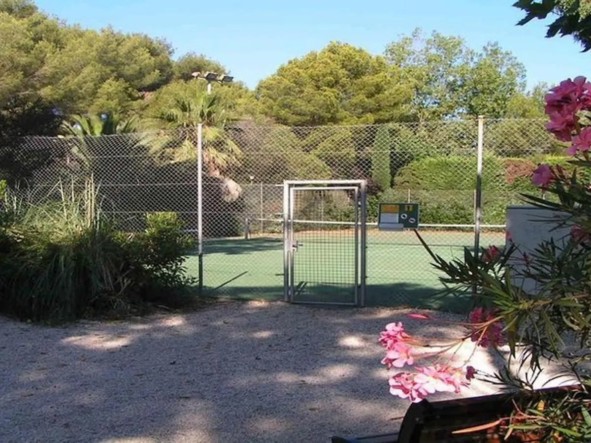 T2 Renove Avec Piscine, Parking Prive Et A 200M Des Plages - Fr-1-316-274 Apartment Six-Fours-les-Plages 0*,  France